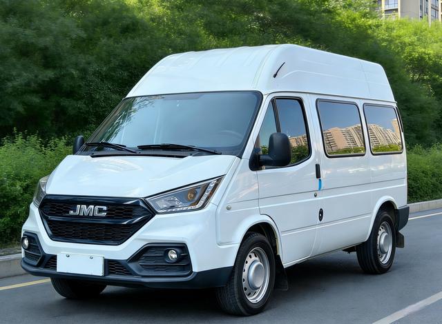 Teshun 2021 2.8T Space King Jinniu Model S hort Axle Medium High Roo f 6-Seater Diesel China VI JX493