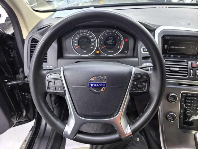 Volvo XC60 Imported 2013 T6 AWD Comfort – фото 7