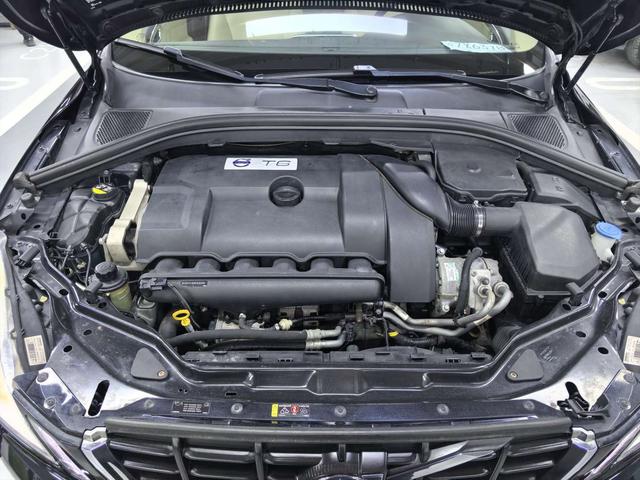 Volvo XC60 Imported 2013 T6 AWD Comfort – фото 9
