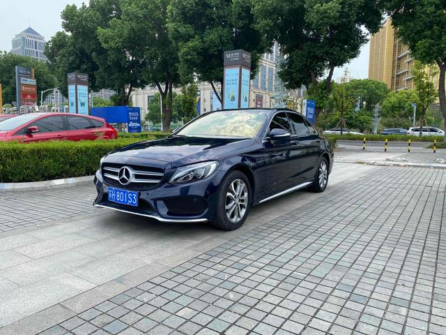 Mercedes-Benz C-Class 2015 Facelift C 200 L Sport – фото 1