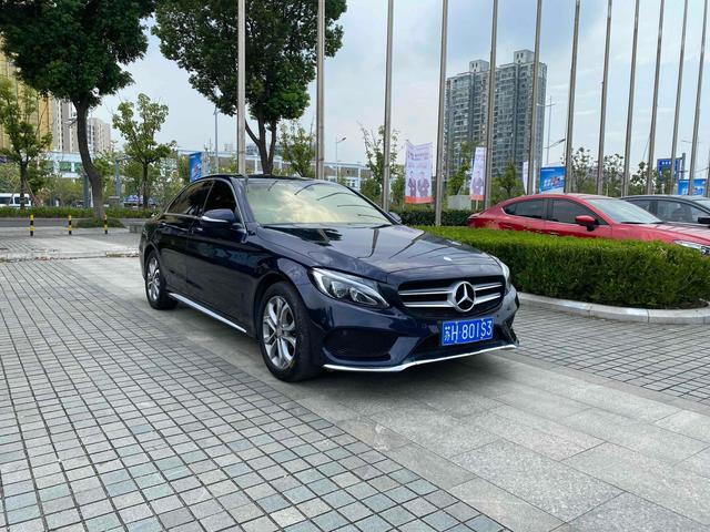 Mercedes-Benz C-Class 2015 Facelift C 200 L Sport – фото 3
