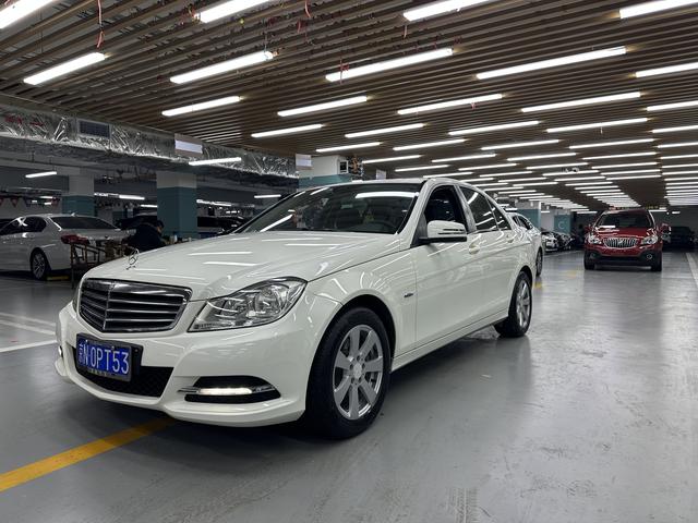 Mercedes-Benz C-Class 2011 модификация C 180K Classic тип – фото 1