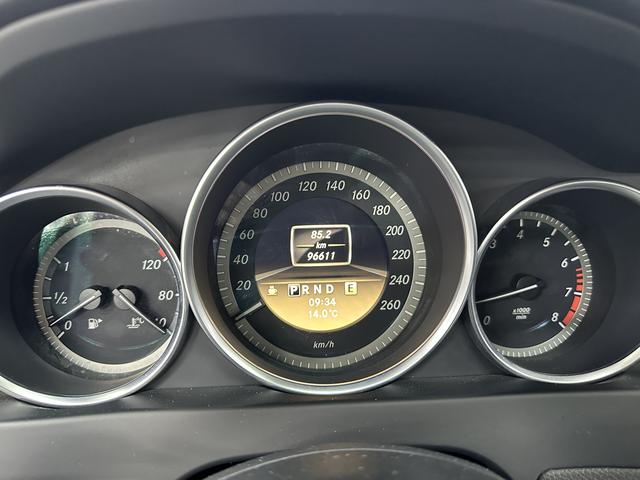 Mercedes-Benz C-Class 2011 модификация C 180K Classic тип – фото 8