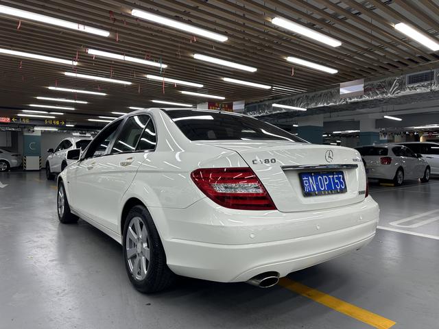 Mercedes-Benz C-Class 2011 модификация C 180K Classic тип – фото 16