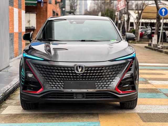 Changan UNI-T Модель 2020 года 1.5T Prestige – фото 4