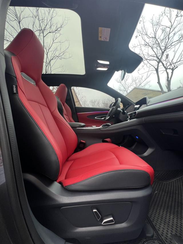 Changan UNI-T Модель 2020 года 1.5T Prestige – фото 18