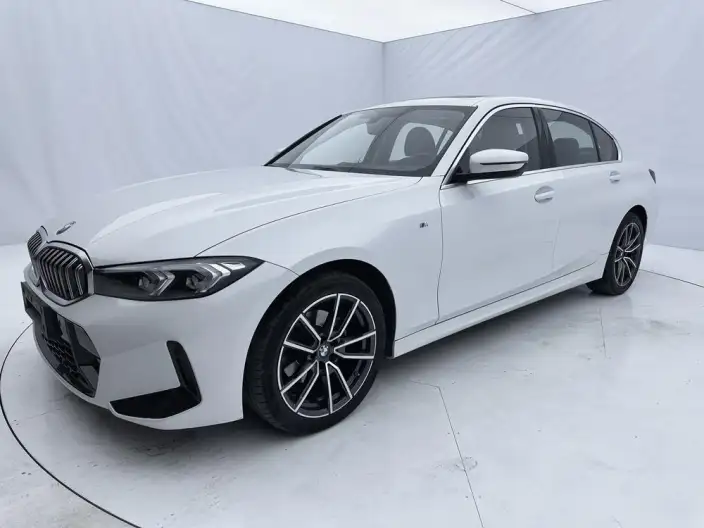 BMW 3 Series 2023 Model 320Li M Sports Set