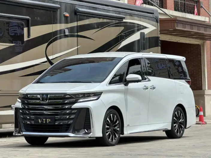 Vellfire 2023 Model Toyota Crown 2.5L Intelligent Hybrid 4WD Supreme Executive Edition