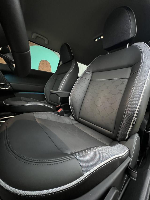 MINI COOPER Electric 2024 COOPER E Classic – фото 14