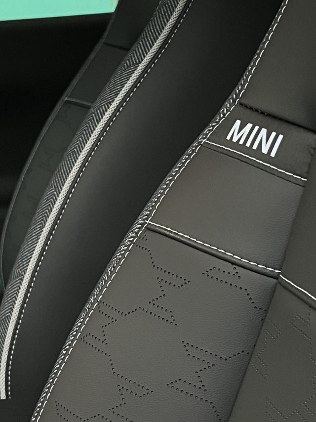 MINI COOPER Electric 2024 COOPER E Classic – фото 15