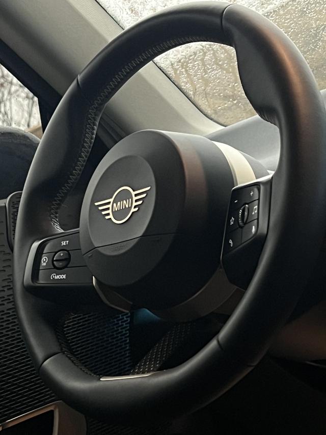 MINI COOPER Electric 2024 COOPER E Classic – фото 18