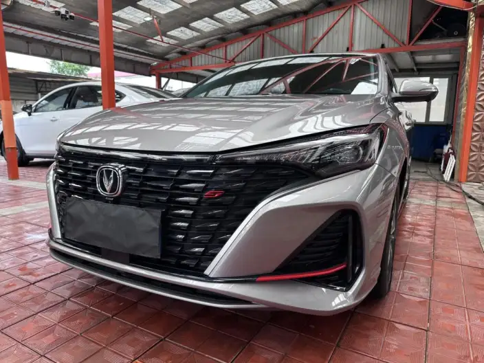 Changan Eado 2022 Model PLUS Blue whale NE 1.4T GDI DCT Noble Model