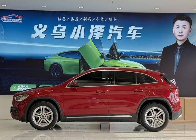 Mercedes-Benz GLA Модель 2020 года GLA 180 – фото 5