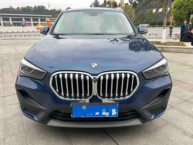 BMW X1 2021 sDrive20Li Fashion – фото 2
