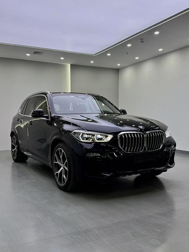 BMW X5 Imported Модель 2019 года xDrive40i Exclusive M Sports Set – фото 2