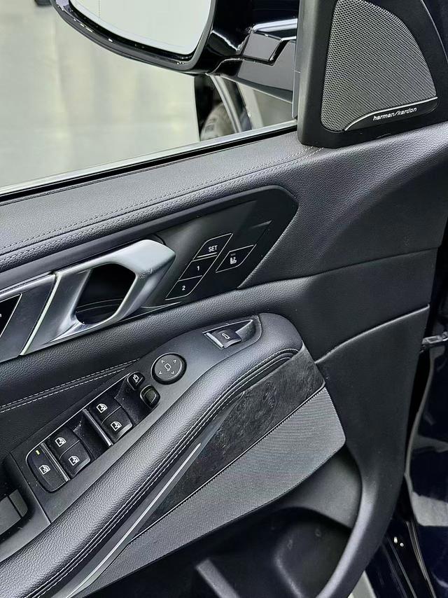 BMW X5 Imported Модель 2019 года xDrive40i Exclusive M Sports Set – фото 6