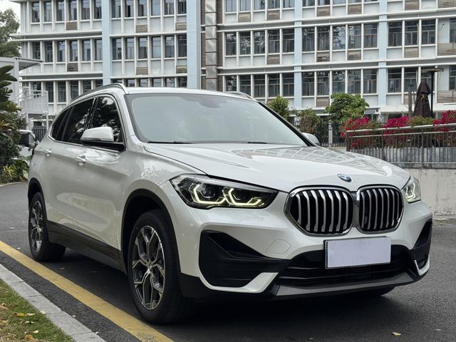 BMW X1 2021 sDrive25Li Leader – фото 3