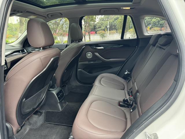 BMW X1 2021 sDrive25Li Leader – фото 7