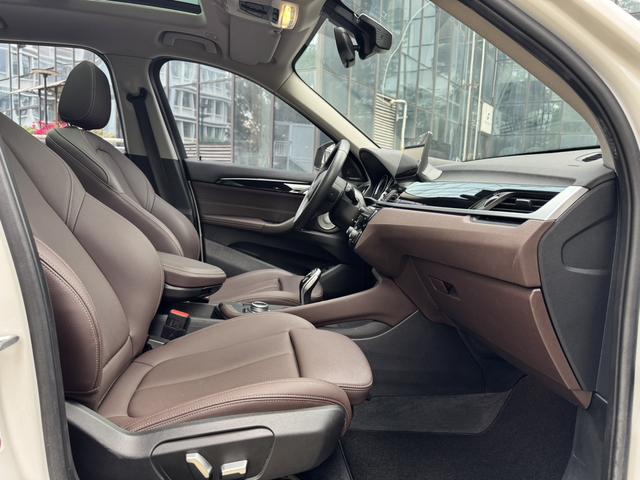 BMW X1 2021 sDrive25Li Leader – фото 9
