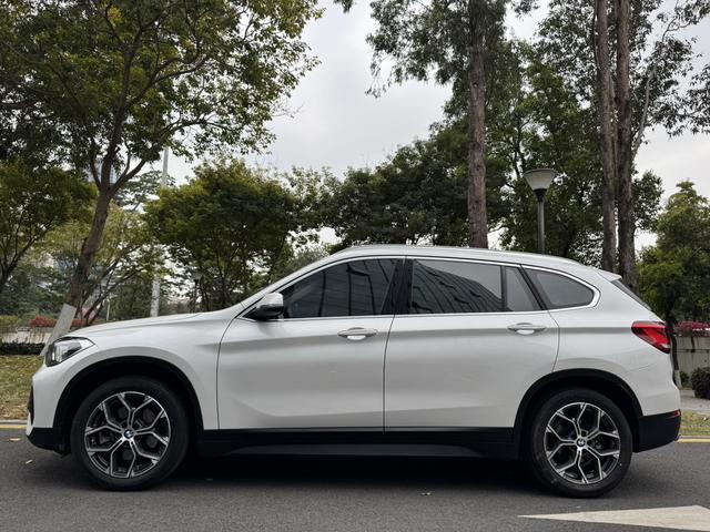 BMW X1 2021 sDrive25Li Leader – фото 18