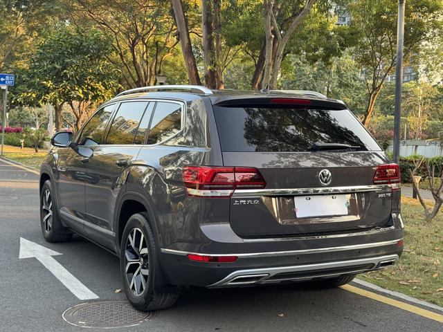 Volkswagen Teramont Модель 2019 года 380TSI 4WD Deluxe Edition National V – фото 17