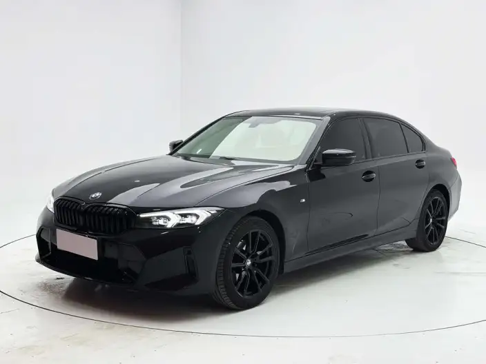 BMW 3 Series 2023 Model 320Li M Sports Set