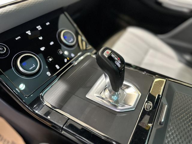 Range Rover Evoque 2020 249PS R-DYNAMIC S Sport – фото 8