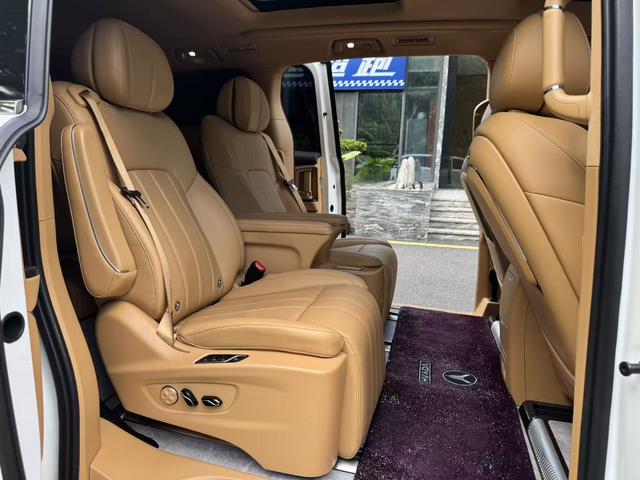 VOYAH Dreamer PHEV 2024 Ultra-Long Range Premium – фото 10