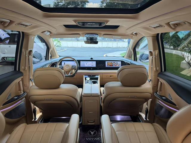 VOYAH Dreamer PHEV 2024 Ultra-Long Range Premium – фото 11