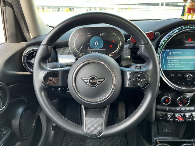 MINI 2022 1.5T COOPER Artist 5-Door – фото 10
