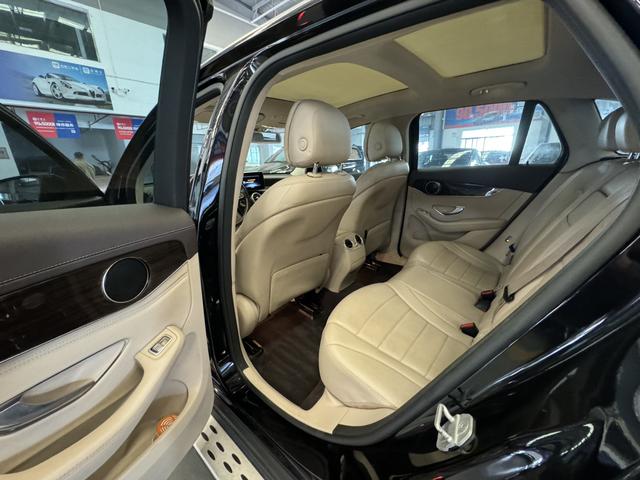 Mercedes-Benz GLC 2016 GLC 260 4MATIC Dynamic – фото 8
