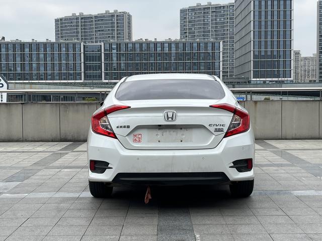 Honda Civic 2019 220TURBO CVT Dynamic China V – фото 5