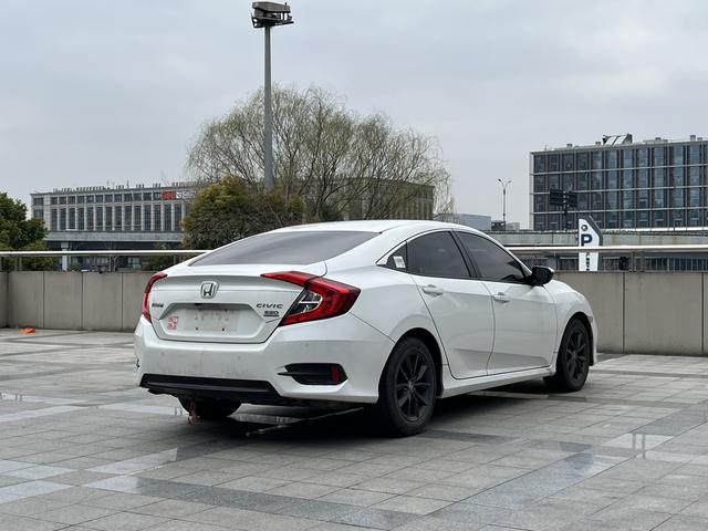 Honda Civic 2019 220TURBO CVT Dynamic China V – фото 6