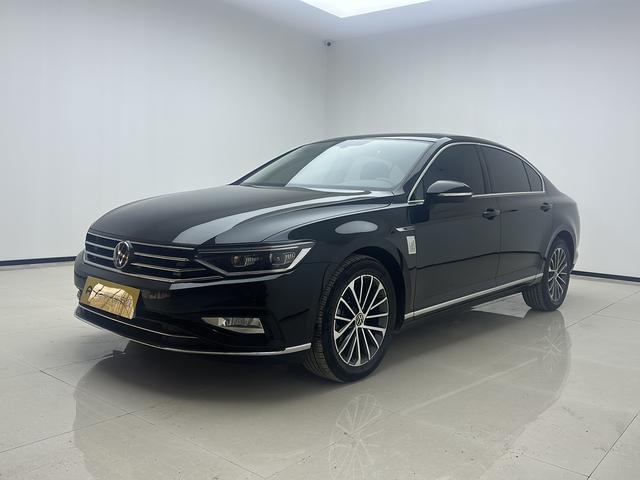 Volkswagen Magotan 2020 330TSI DSG Luxury – фото 1