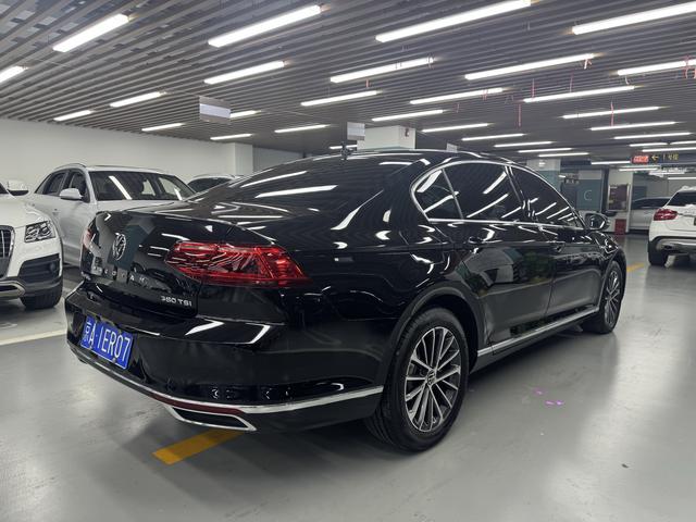Volkswagen Magotan Модель 2020 года 380TSI DSG Prestige – фото 8