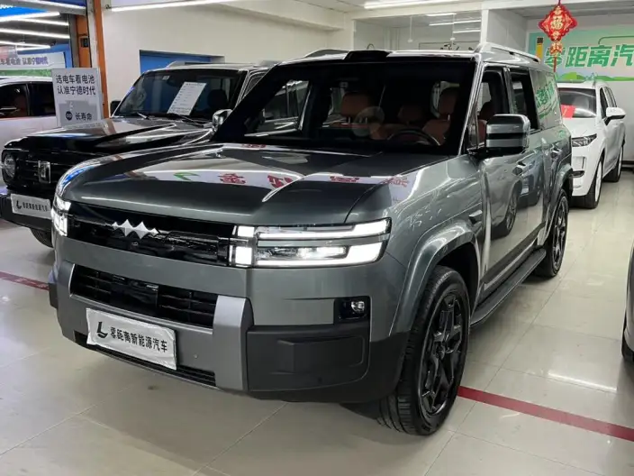Titan 7 PHEV 2025 Model 190KM 4WD Ultra Edition