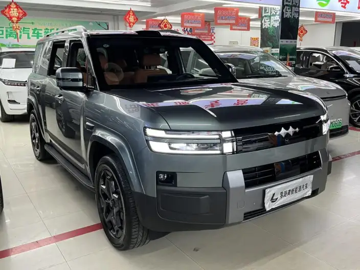 Titan 7 PHEV 2025 Model 190KM 4WD Ultra Edition