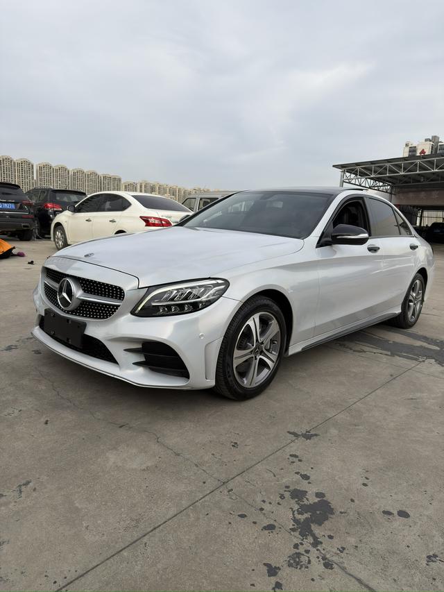 Mercedes-Benz C-Class 2019 Facelift C 260 L Sport – фото 1