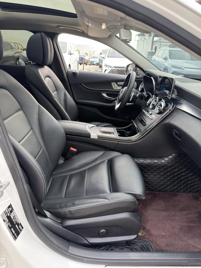 Mercedes-Benz C-Class 2019 Facelift C 260 L Sport – фото 13