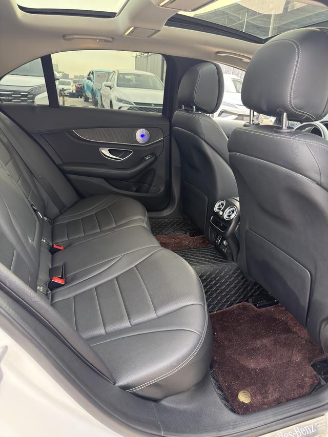 Mercedes-Benz C-Class 2019 Facelift C 260 L Sport – фото 14