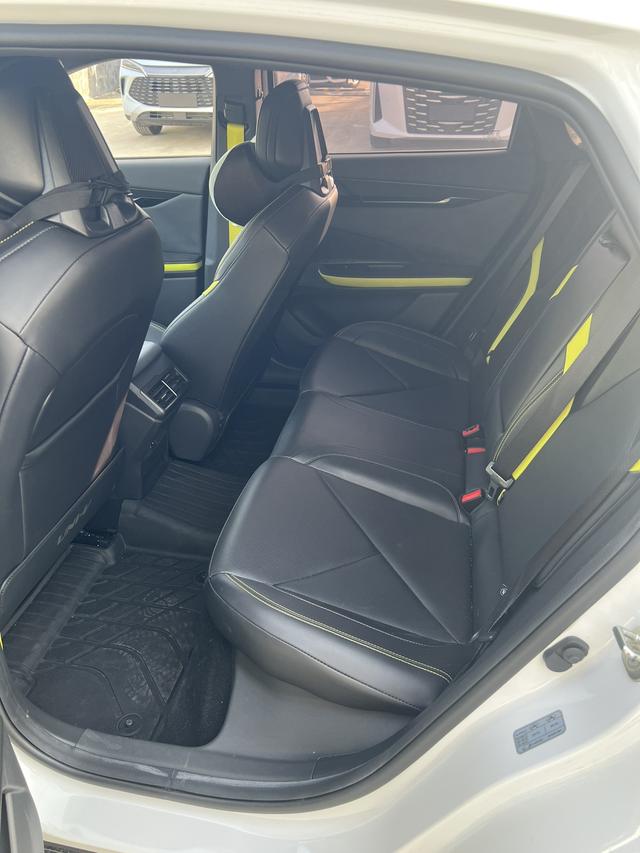 Changan UNI-V 2022 1.5T Sport – фото 13