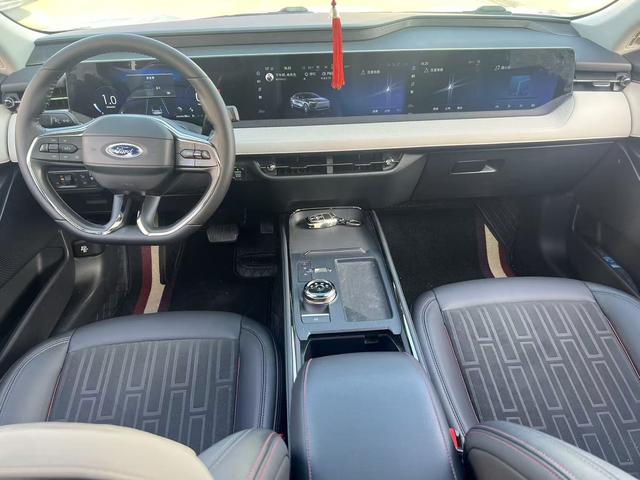 Ford Mondeo 2023 EcoBoost 245 Luxury – фото 12