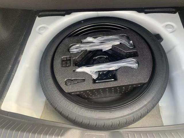 Emzoom 2023 400T Automatic R Max – фото 25