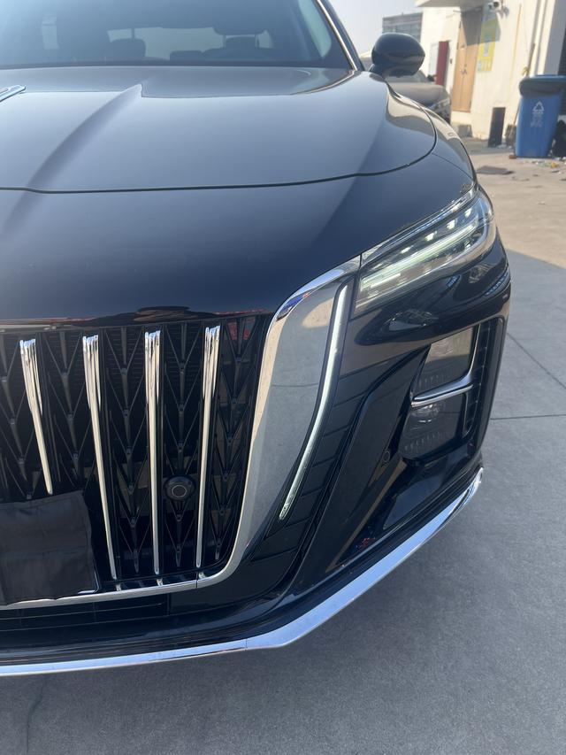 Hongqi H5 2024 2.0T Automatic SmartLink Flag Edition – фото 4
