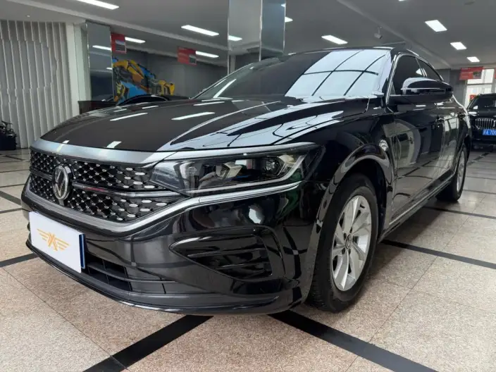 Volkswagen Passat 2023 Model 280TSI Business Edition