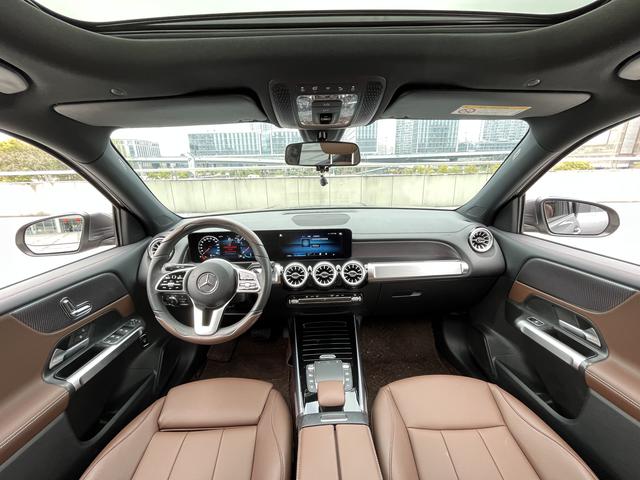Mercedes-Benz GLB 2023 GLB 220 Dynamic – фото 8