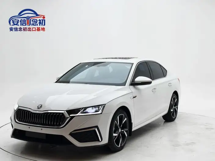 Skoda Octavia 2023 Model Facelift PRO TSI280 DSG Exclusive Edition