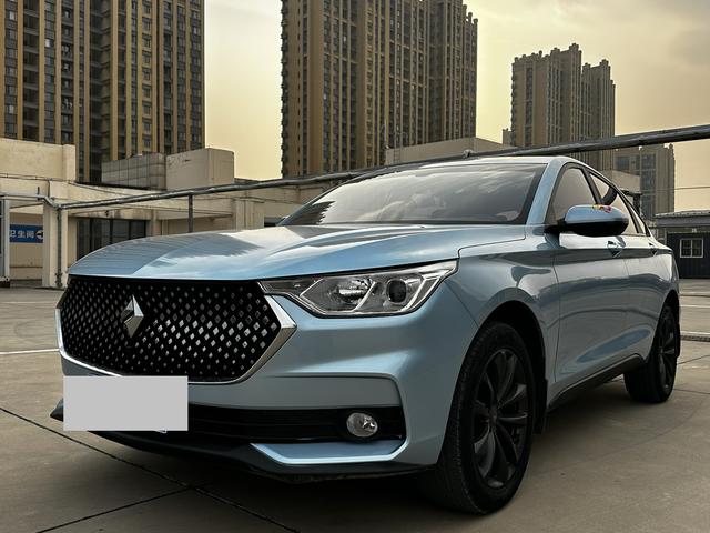 Baojun RC-6 Модель 2019 года 1.5T Manual 24 Hours Online Elite
