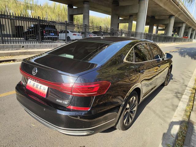 Volkswagen Passat 2022 330TSI Elite – фото 6