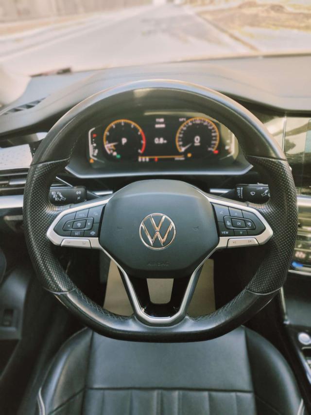 Volkswagen Passat 2022 330TSI Elite – фото 10